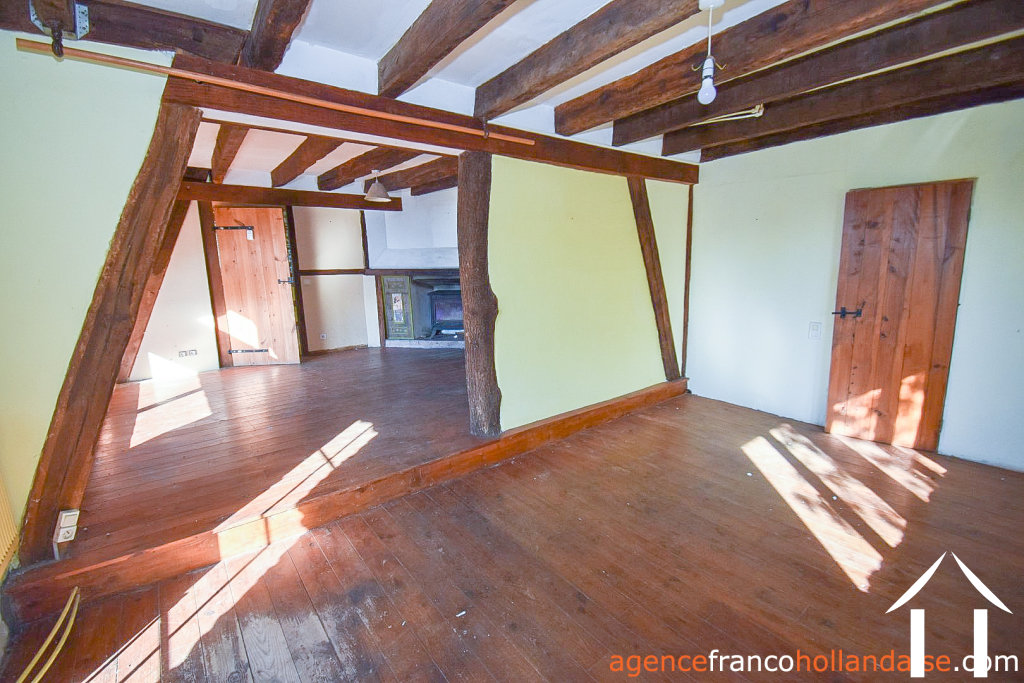 House for sale la croisille sur briance, limousin, Li895 Image - 7