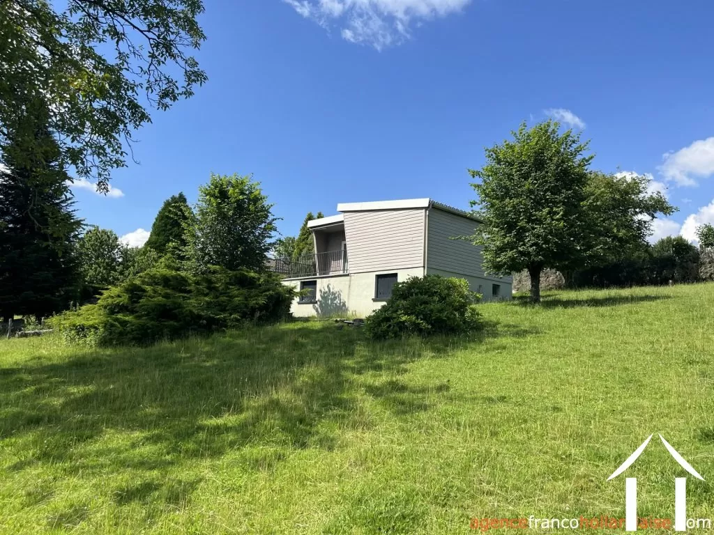 House for sale sussac, limousin, Li896 Image - 2
