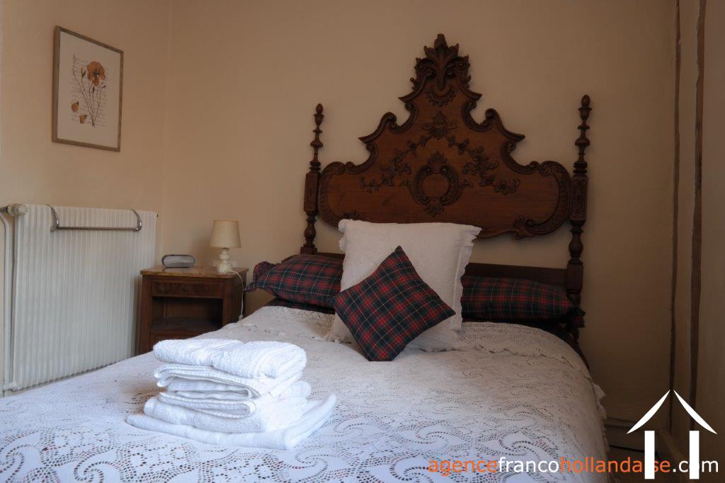 Character house for sale eymoutiers, limousin, Li899 Image - 14