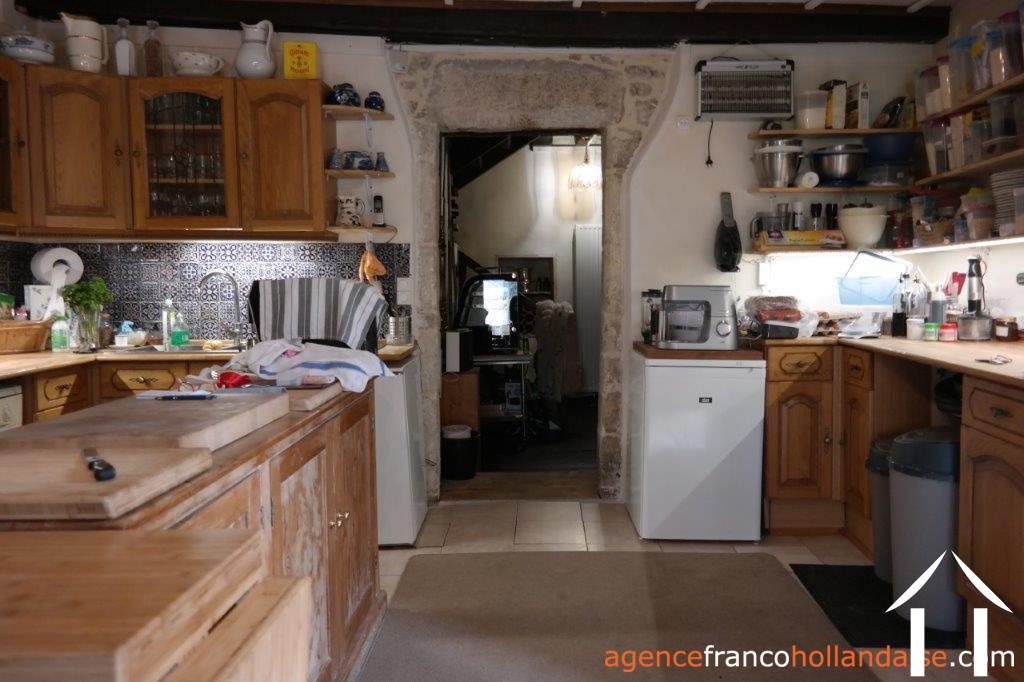 Character house for sale eymoutiers, limousin, Li899 Image - 27