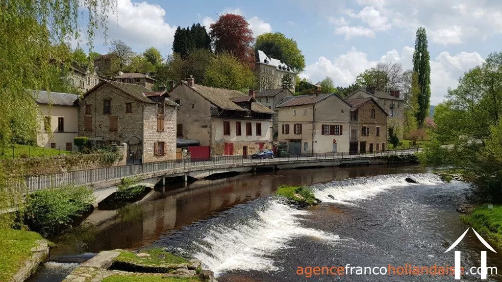 Character house for sale eymoutiers, limousin, Li899 Image - 33