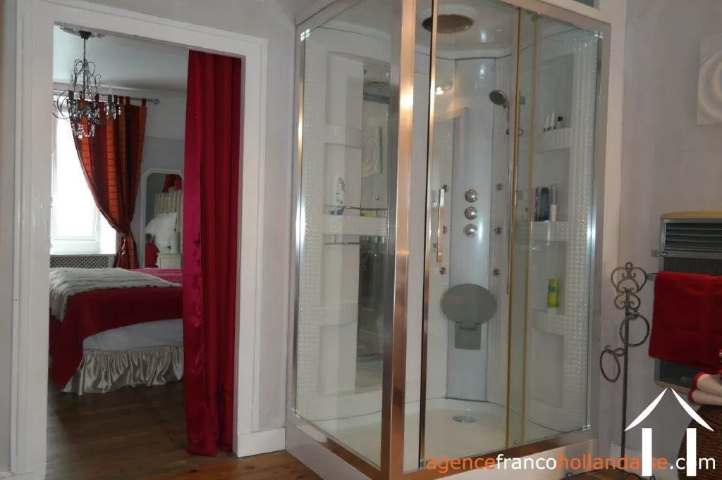 Character house for sale eymoutiers, limousin, Li899 Image - 11