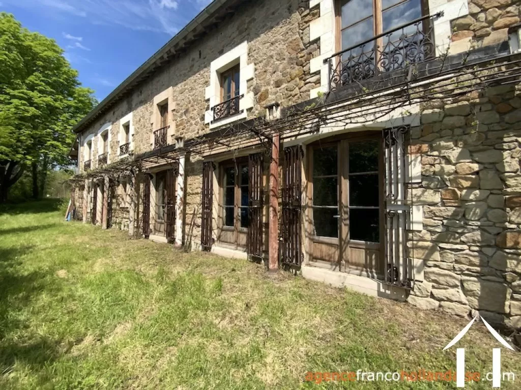 House with guest house for sale cublac, limousin, Li912 Image - 1