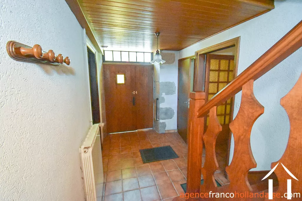 House for sale nedde, limousin, Li913 Image - 3