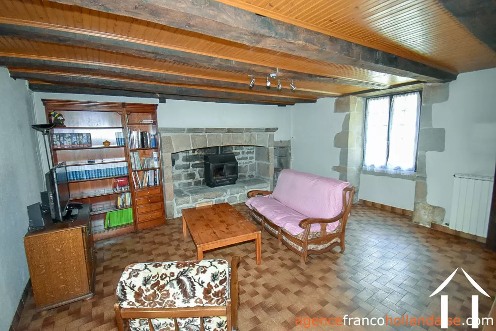 House for sale nedde, limousin, Li913 Image - 7