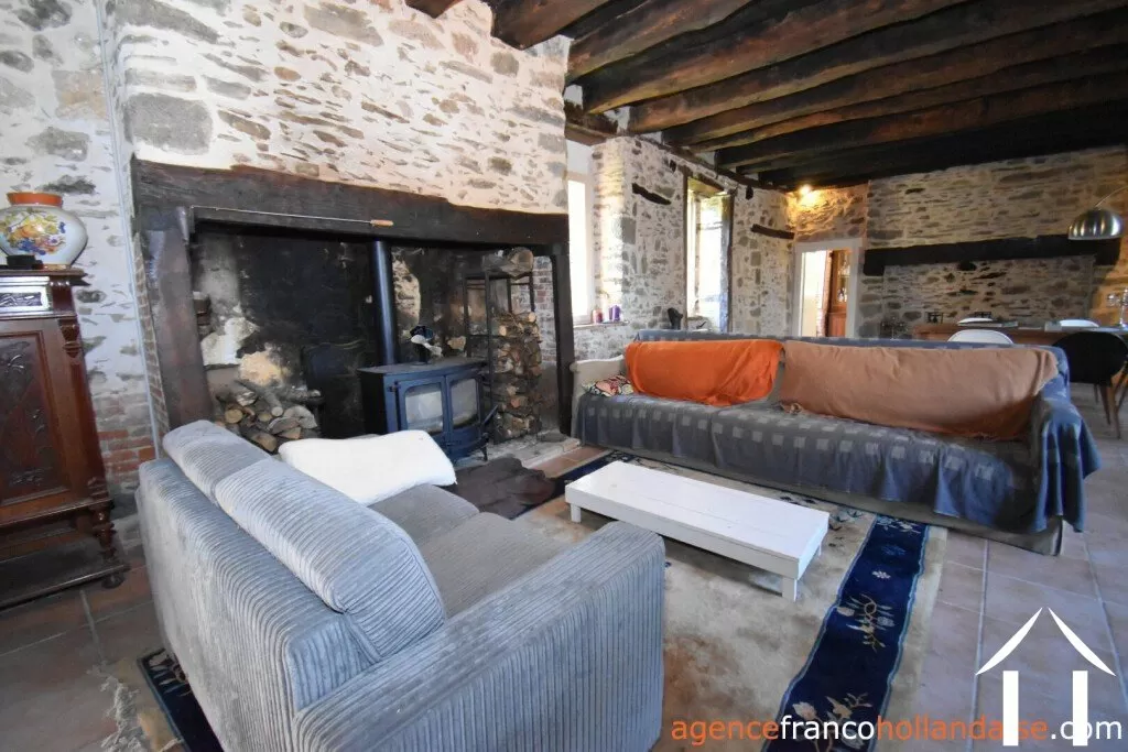 House for sale beyssenac, limousin, Li929 Image - 13
