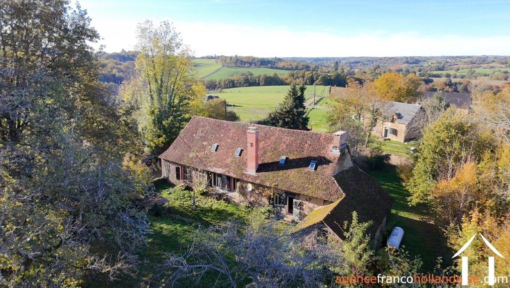 House for sale beyssenac, limousin, Li929 Image - 2