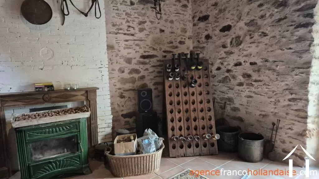 House for sale beyssenac, limousin, Li929 Image - 34