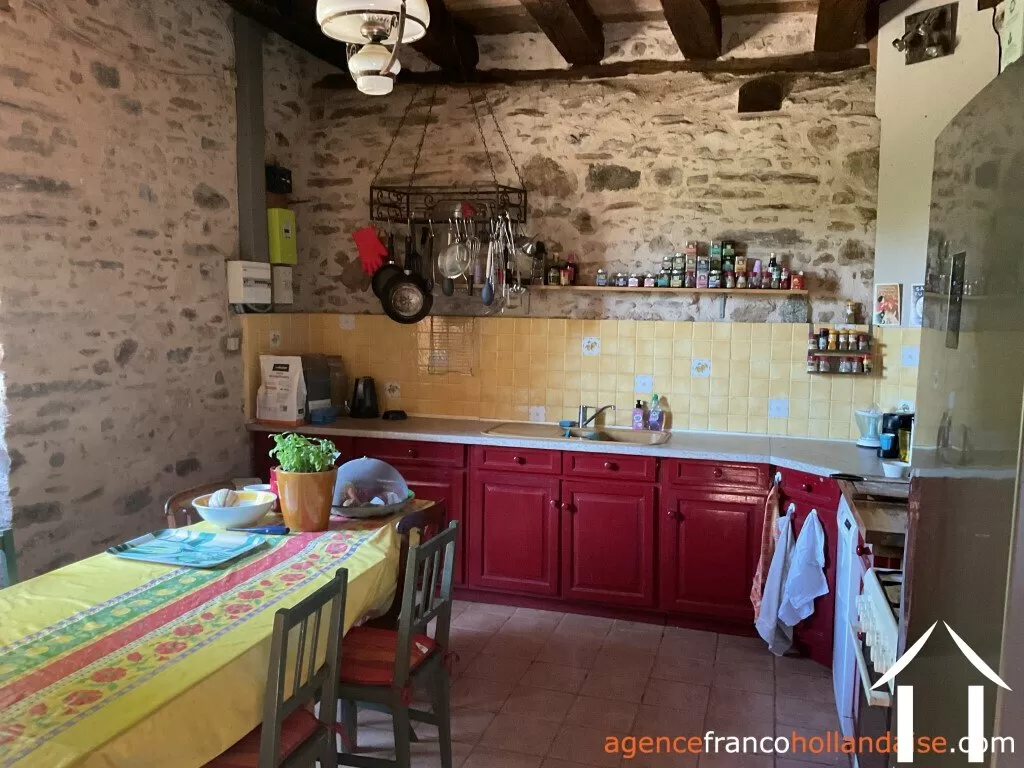 House for sale beyssenac, limousin, Li929 Image - 11
