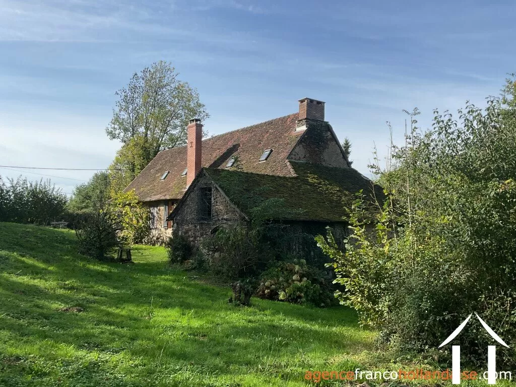 House for sale beyssenac, limousin, Li929 Image - 59