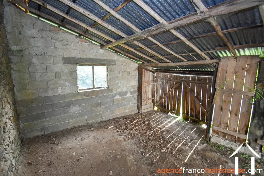 House for sale la porcherie, limousin, Li939 Image - 39