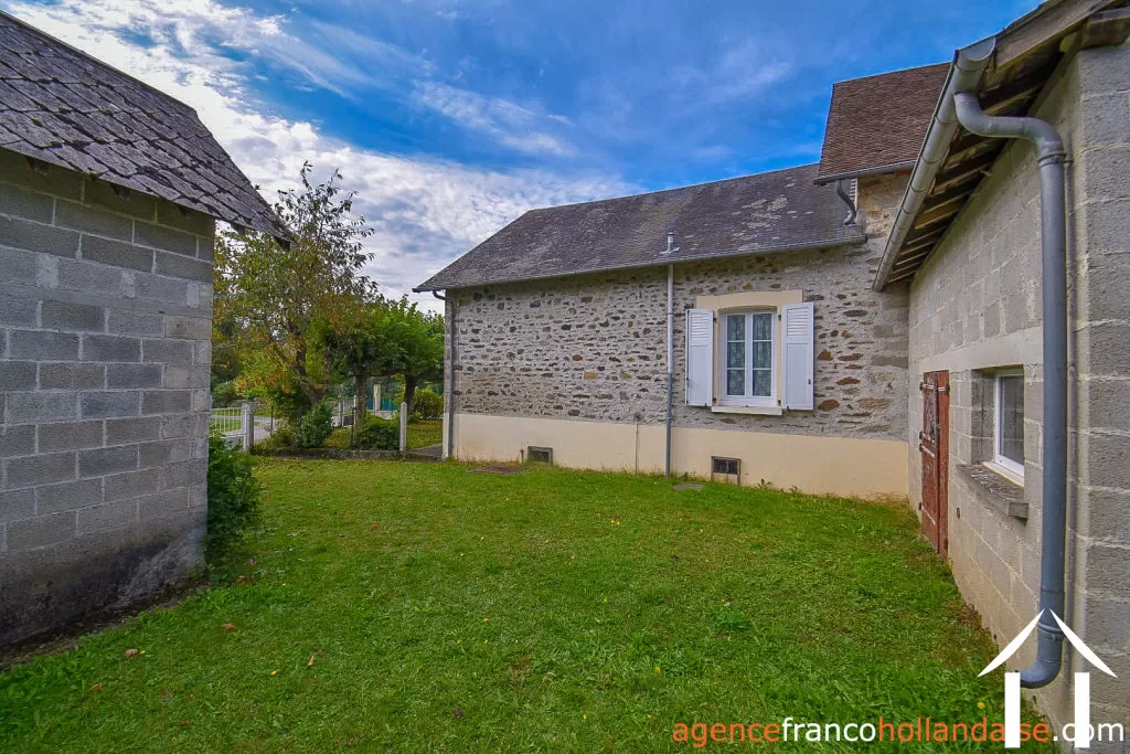 House for sale la porcherie, limousin, Li939 Image - 41