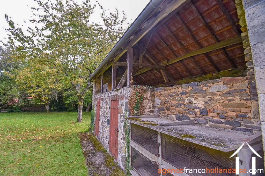 House for sale la porcherie, limousin, Li939 Image - 45