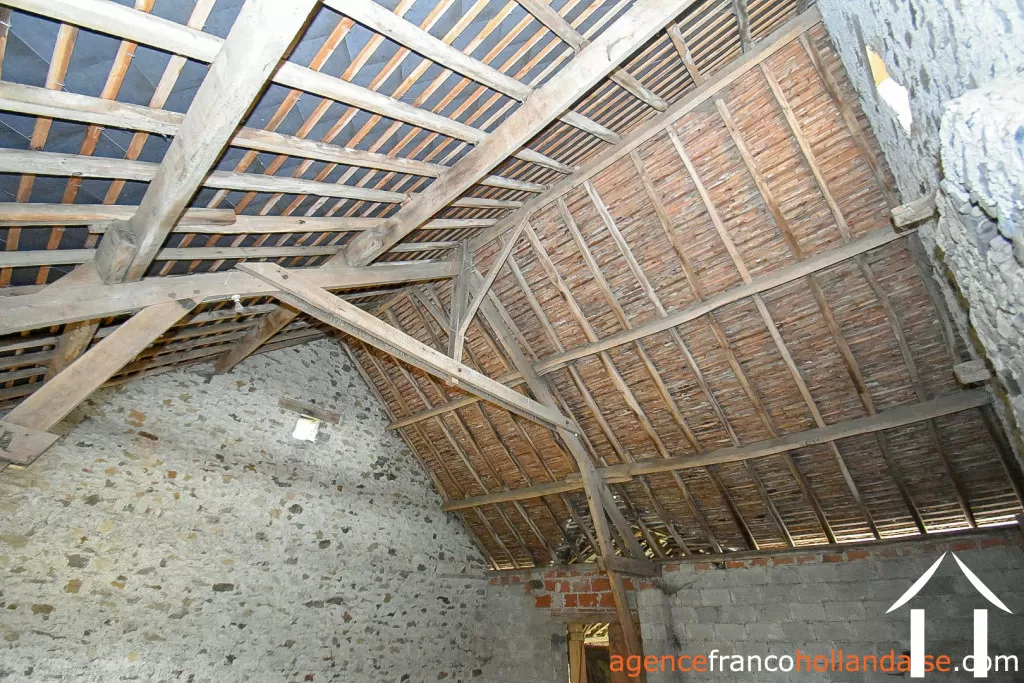 House for sale la porcherie, limousin, Li939 Image - 29