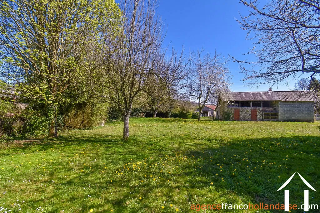House for sale la porcherie, limousin, Li939 Image - 52
