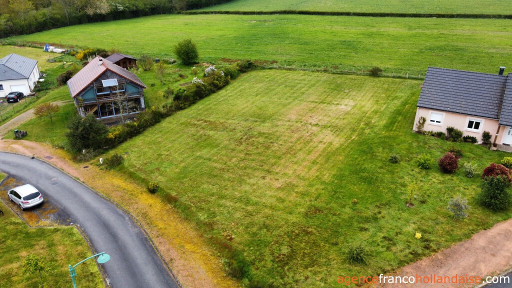 Building land for sale soumans, limousin, Li941 Image - 1