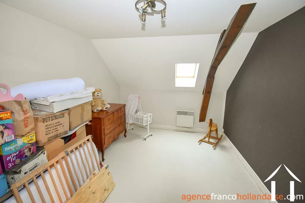 Manor House for sale ussel, auvergne, Li944 Image - 40