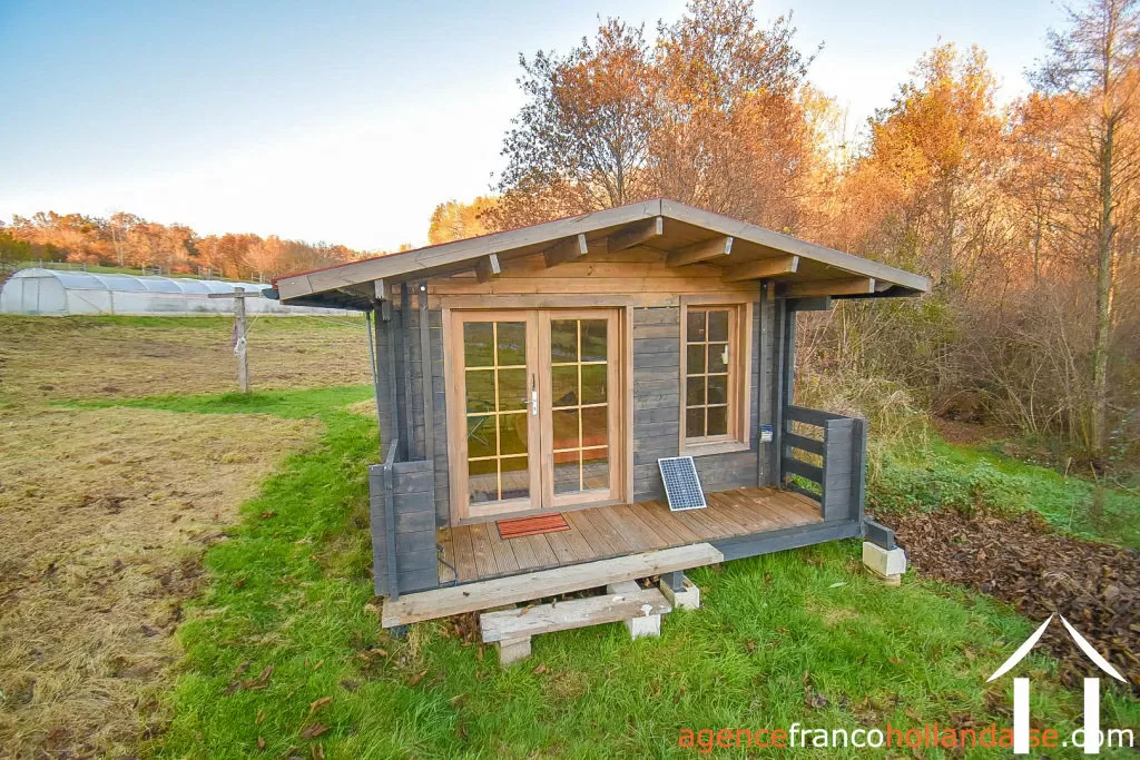 House with guest house for sale , Li953 Image - 86