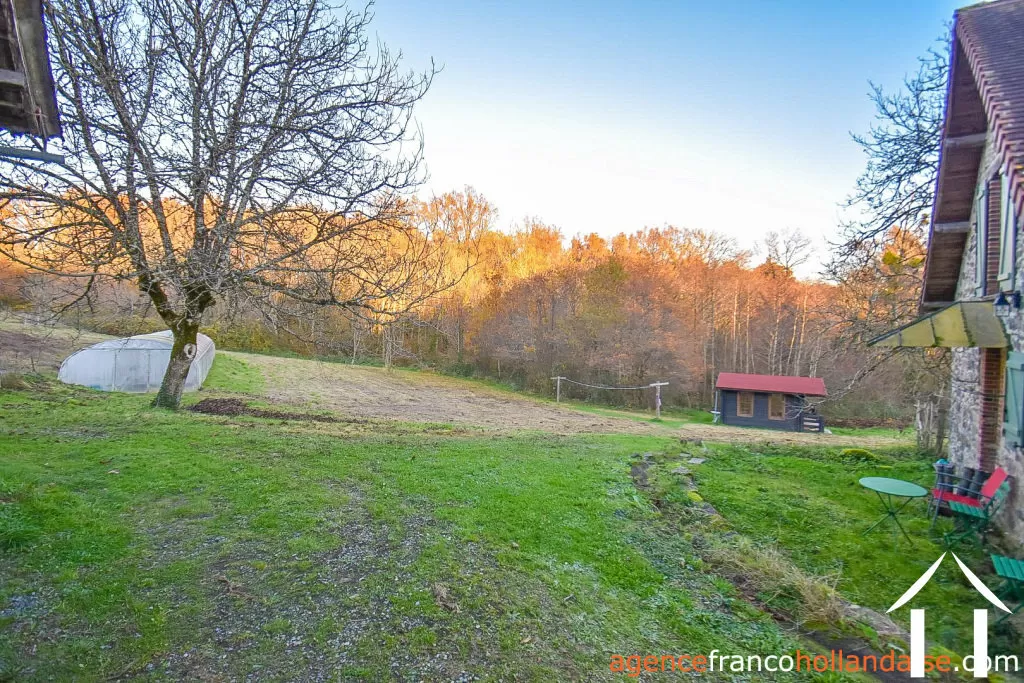 House with guest house for sale , Li953 Image - 83