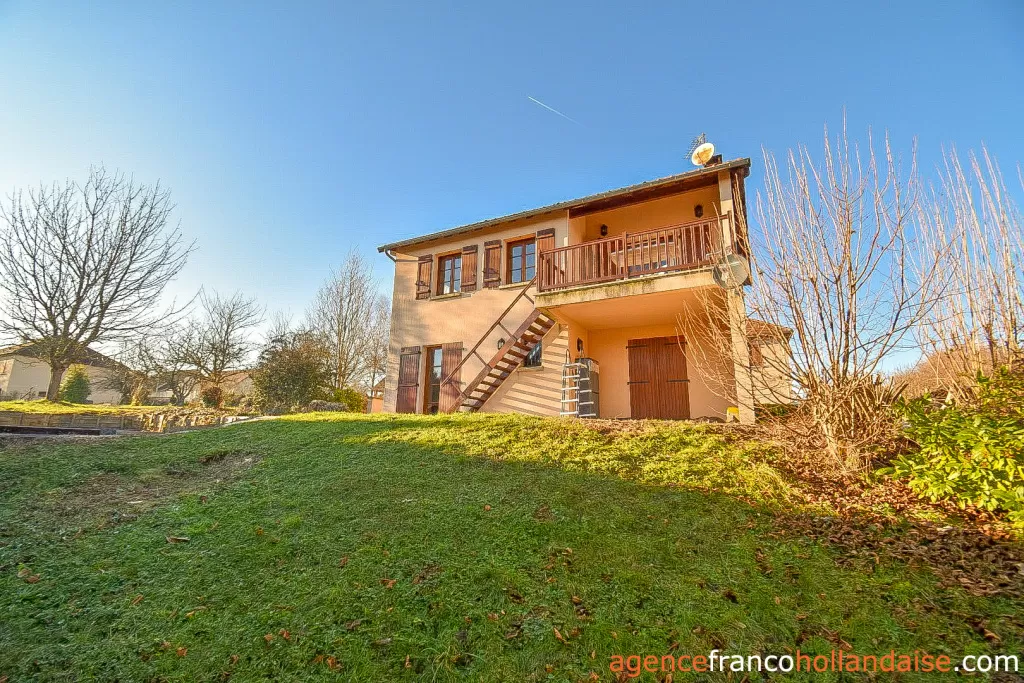 House for sale st germain les belles, limousin, Li955 Image - 2