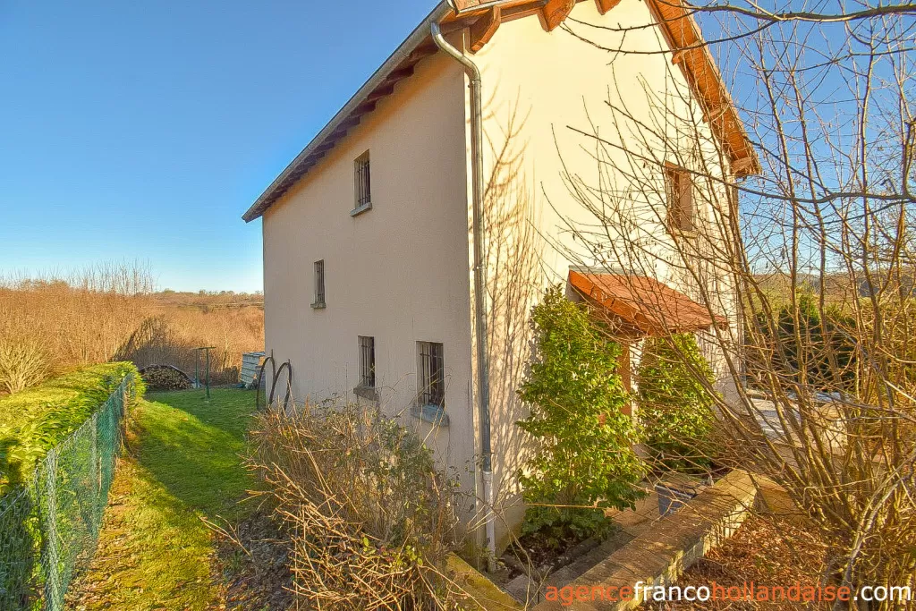 House for sale st germain les belles, limousin, Li955 Image - 29