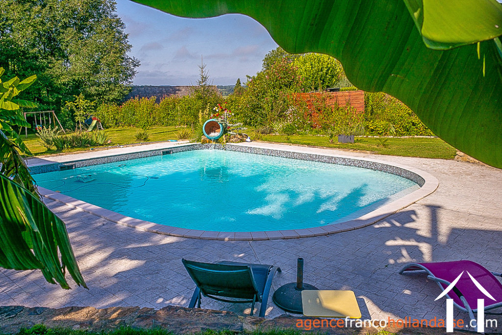 House with guest house for sale la porcherie, limousin, Li956 Image - 37