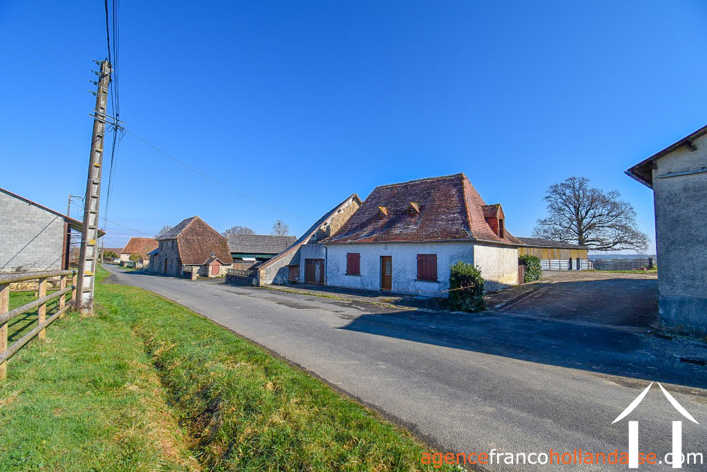 House for sale vicq sur breuilh, limousin, Li962 Image - 1