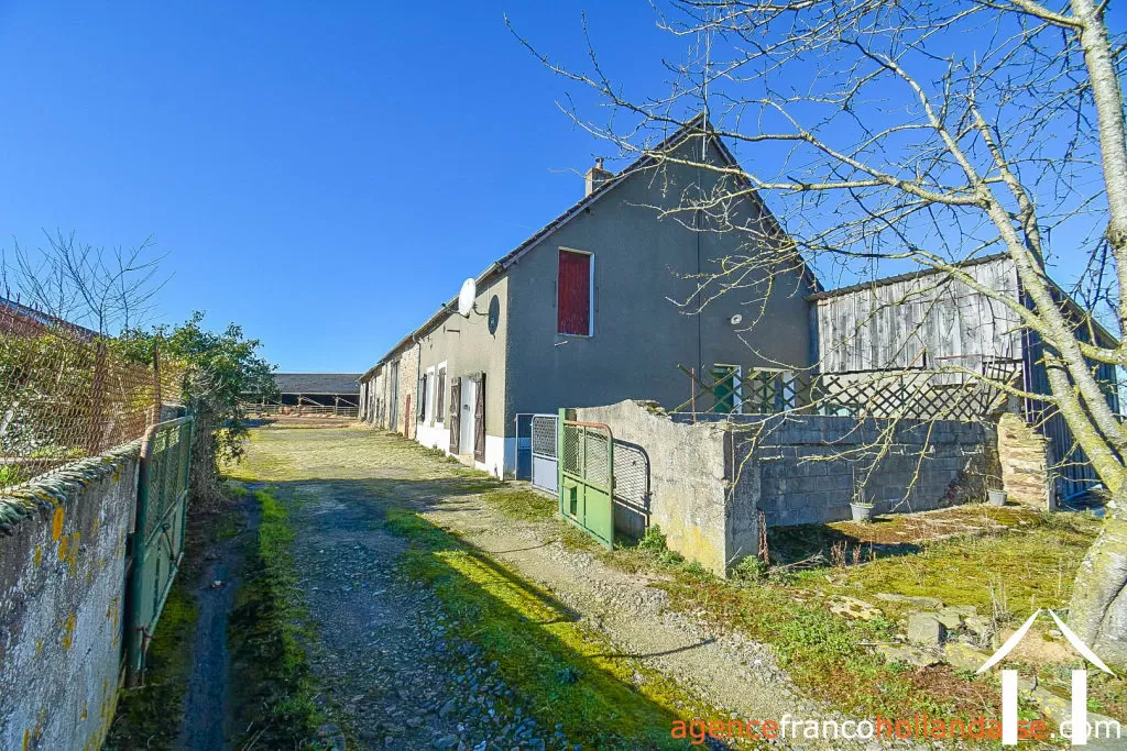 House with guest house for sale parnac, centre, Li963 Image - 93