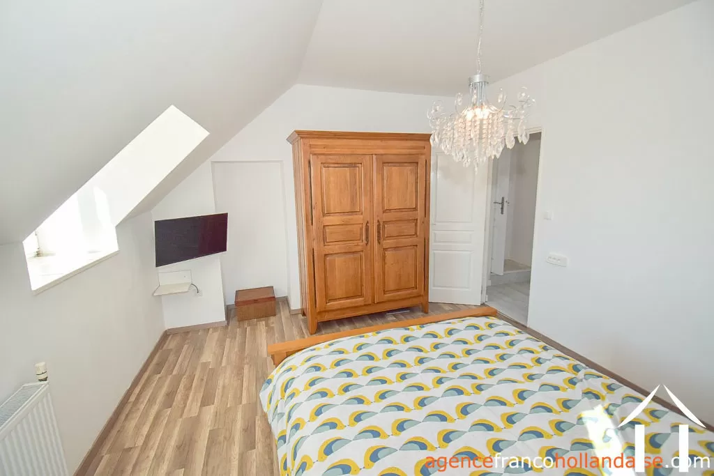 House with guest house for sale parnac, centre, Li963 Image - 23
