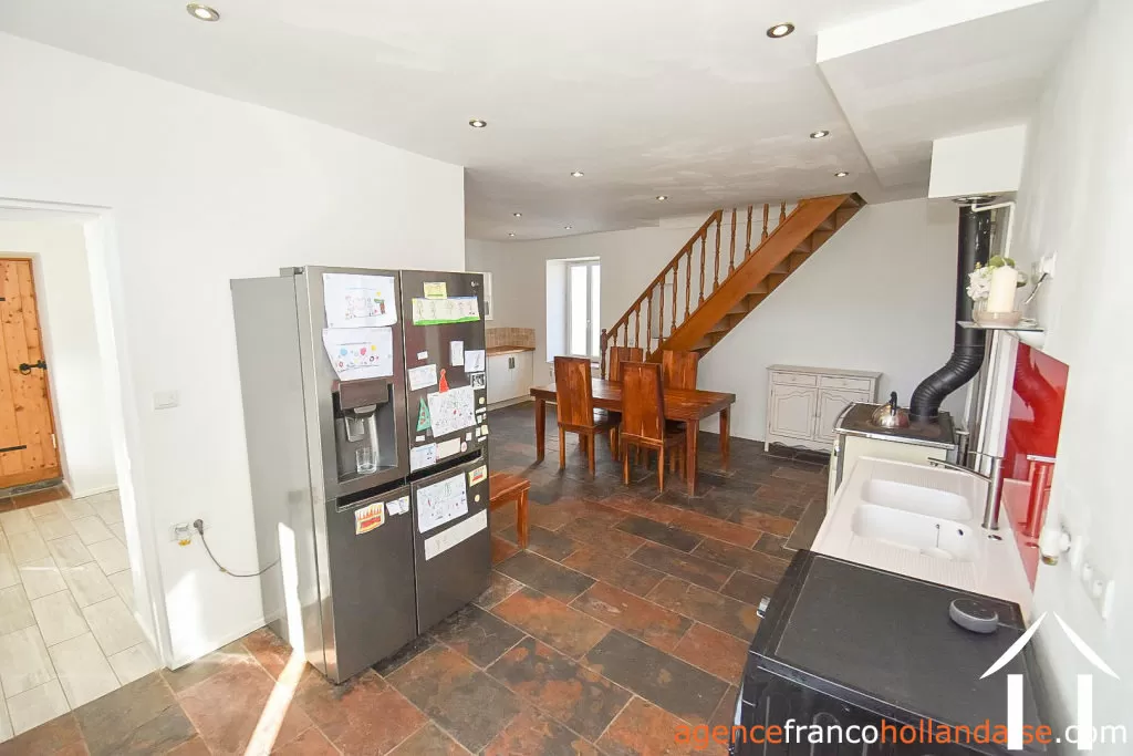 House with guest house for sale parnac, centre, Li963 Image - 8