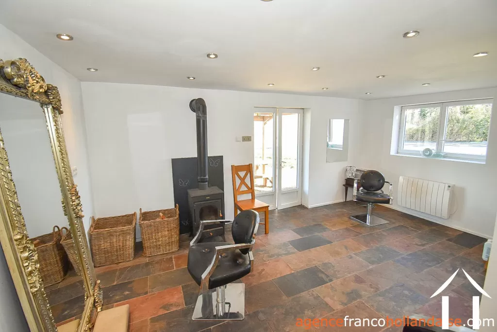 House with guest house for sale parnac, centre, Li963 Image - 60