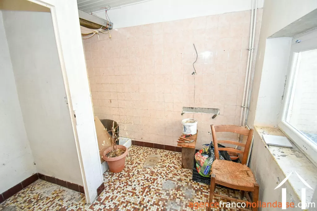 House for sale , Li965 Image - 33