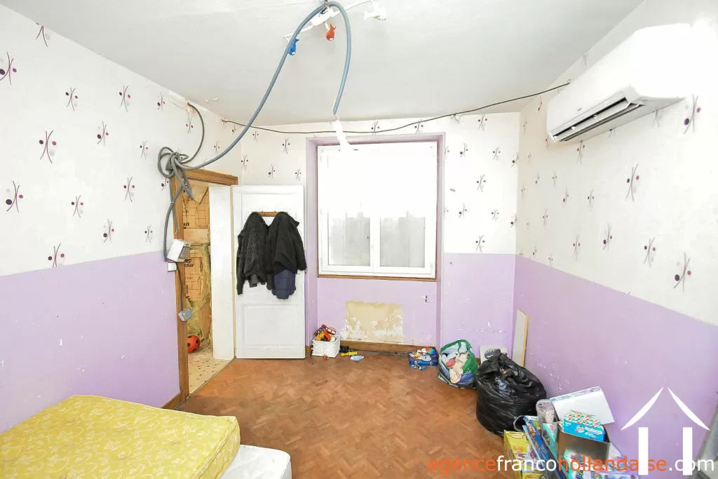 House for sale , Li965 Image - 17