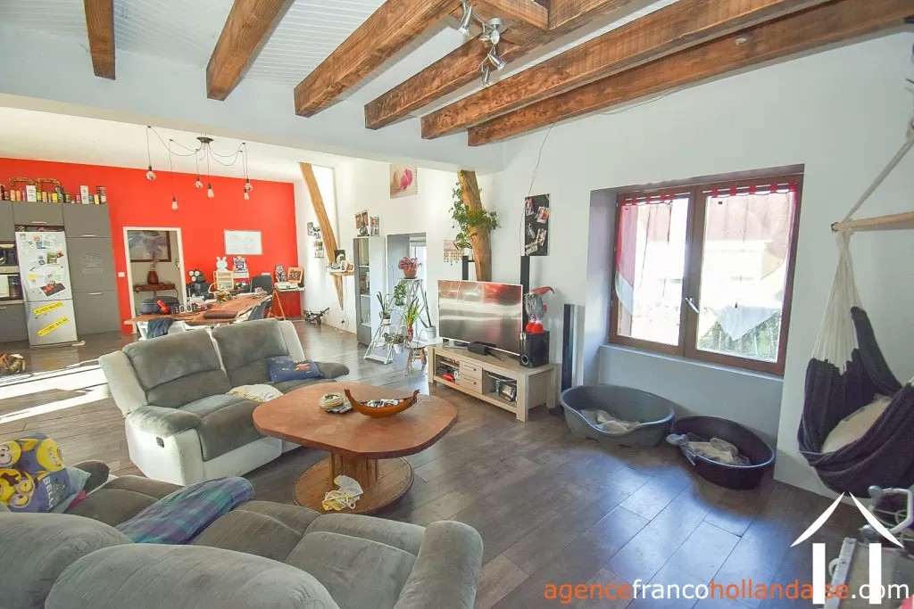 House for sale , Li965 Image - 11