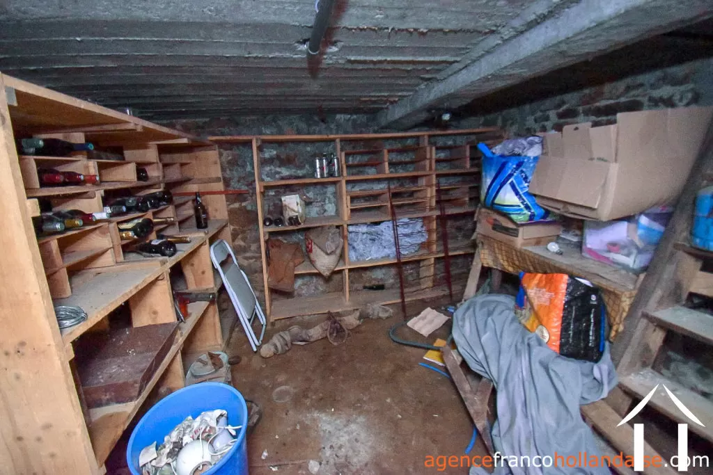 House for sale , Li965 Image - 51