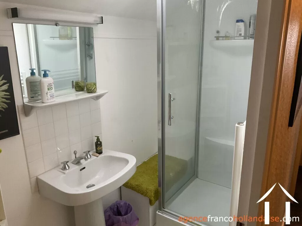 House for sale , Li968 Image - 17