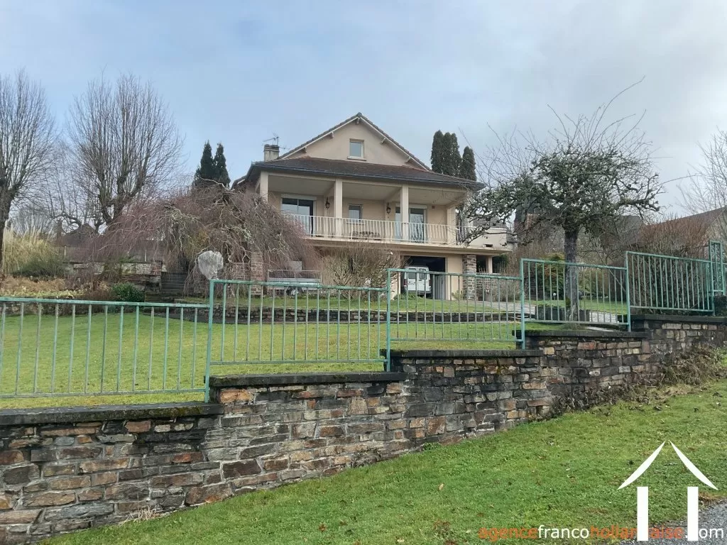 House for sale , Li968 Image - 3
