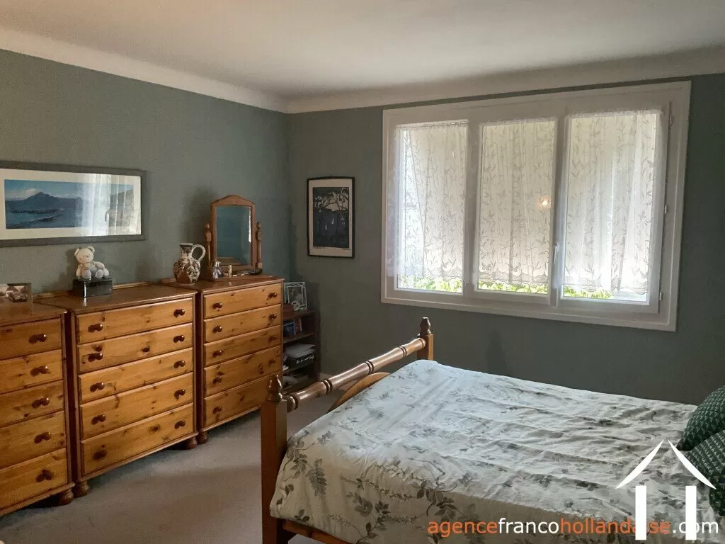 House for sale , Li968 Image - 12