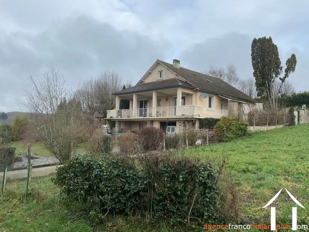 House for sale , Li968 Image - 1
