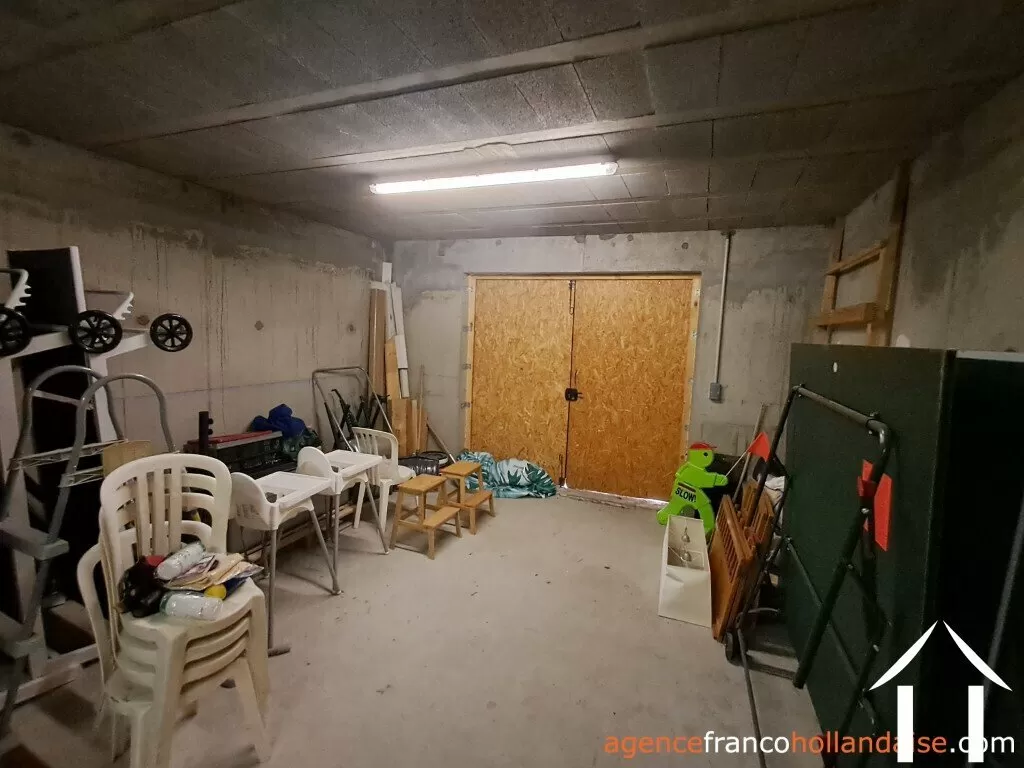 House for sale , Li970 Image - 29