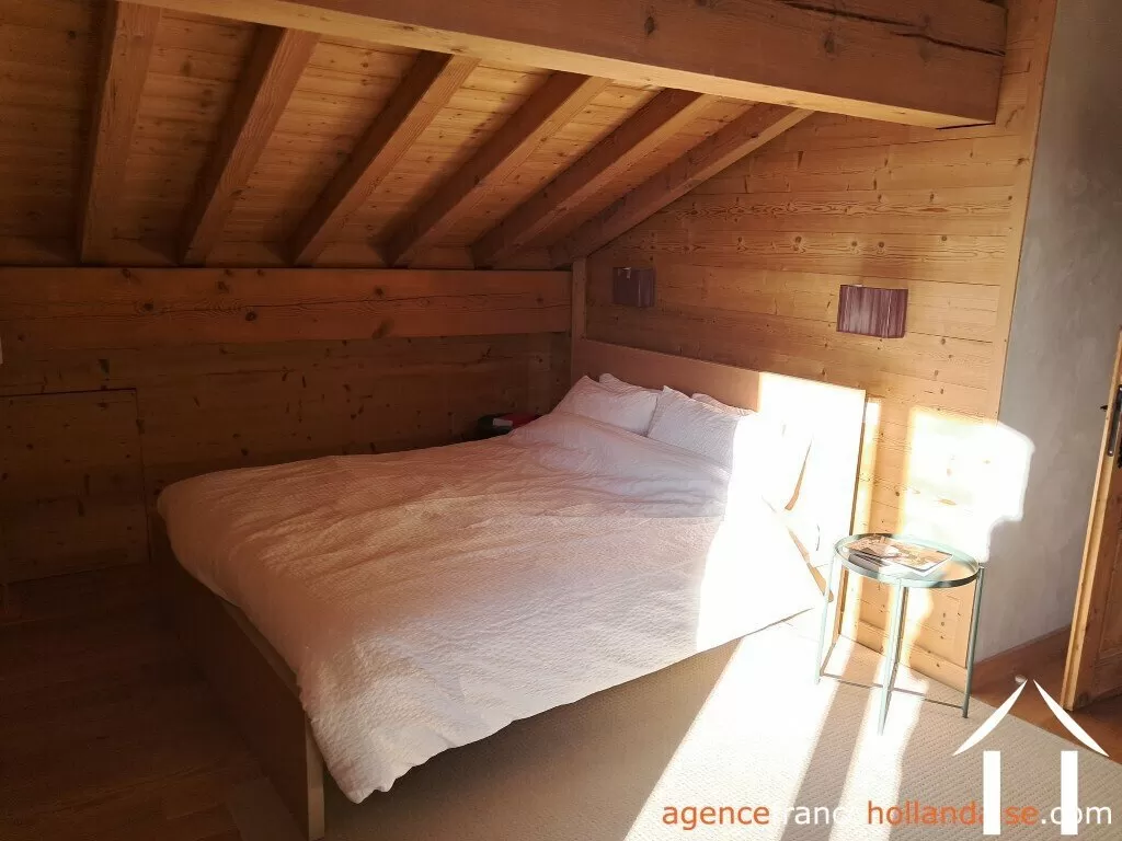 House for sale , Li970 Image - 19