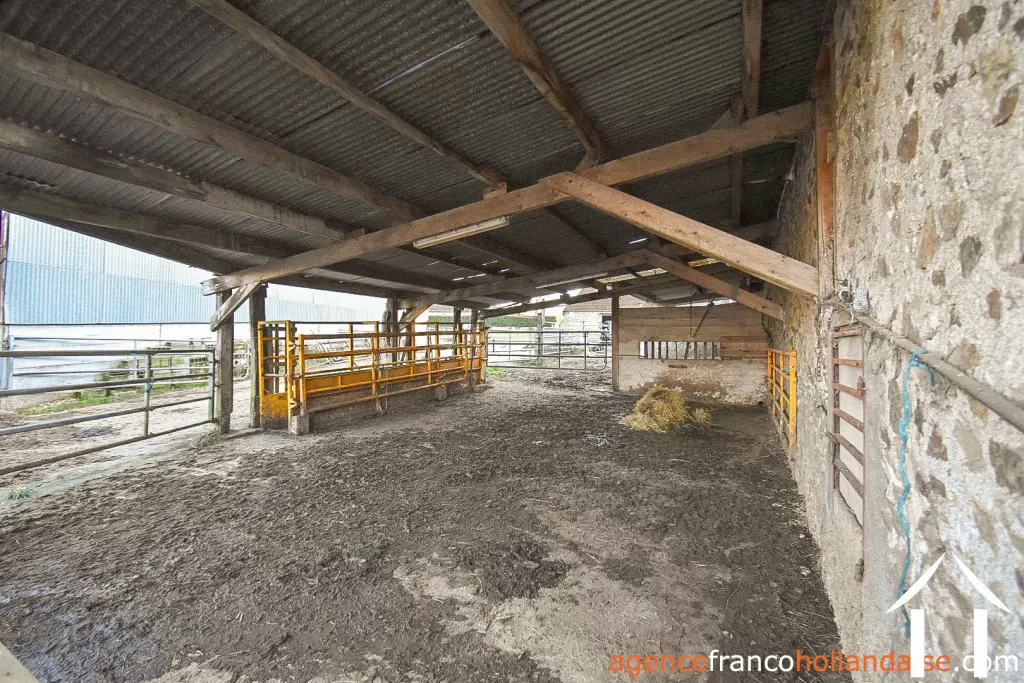 House for sale vicq sur breuilh, limousin, Li972 Image - 40