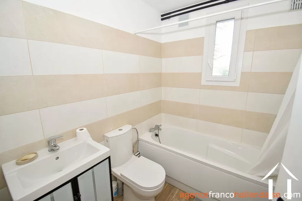 House for sale meuzac, limousin, Li985 Image - 10