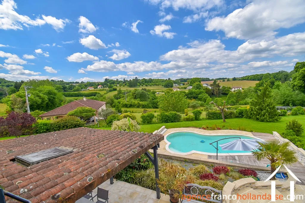 House for sale chateauneuf la foret, limousin, Li990 Image - 32