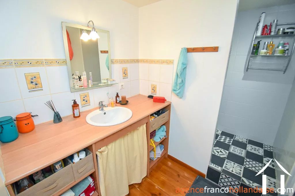 House for sale chateauneuf la foret, limousin, Li990 Image - 30