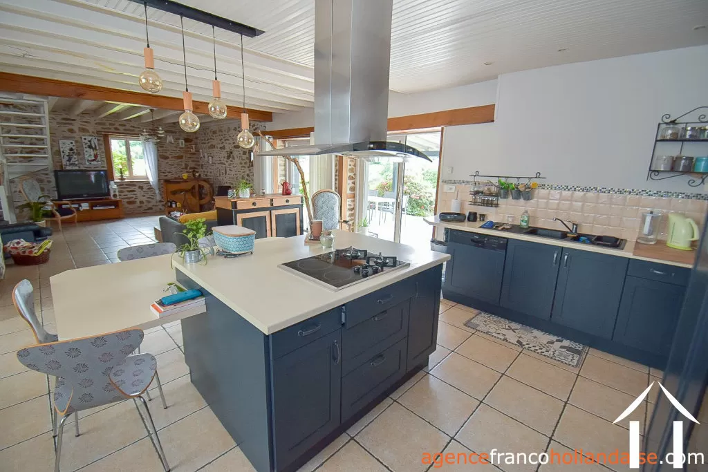 House for sale chateauneuf la foret, limousin, Li990 Image - 7