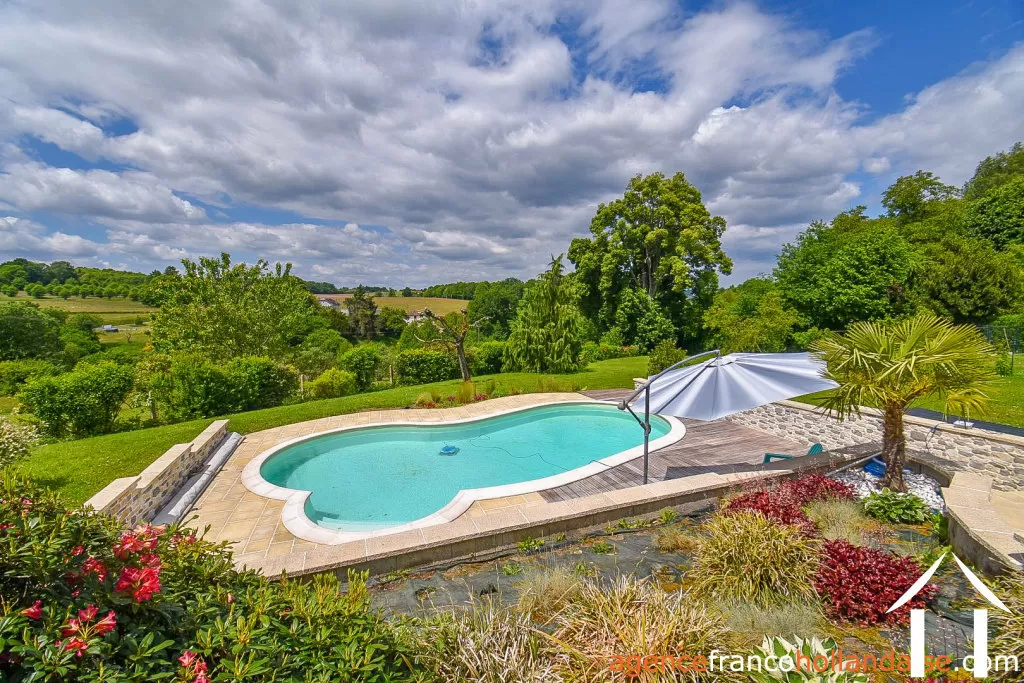 House for sale chateauneuf la foret, limousin, Li990 Image - 2