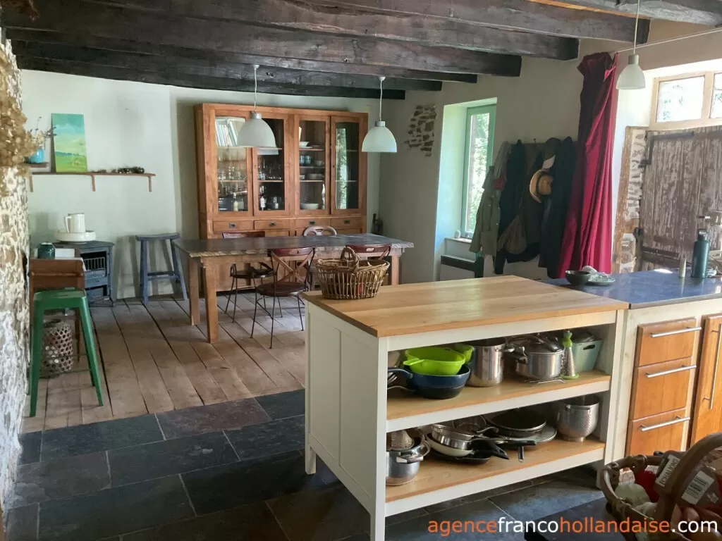 House for sale st pardoux corbier, limousin, Li993 Image - 4