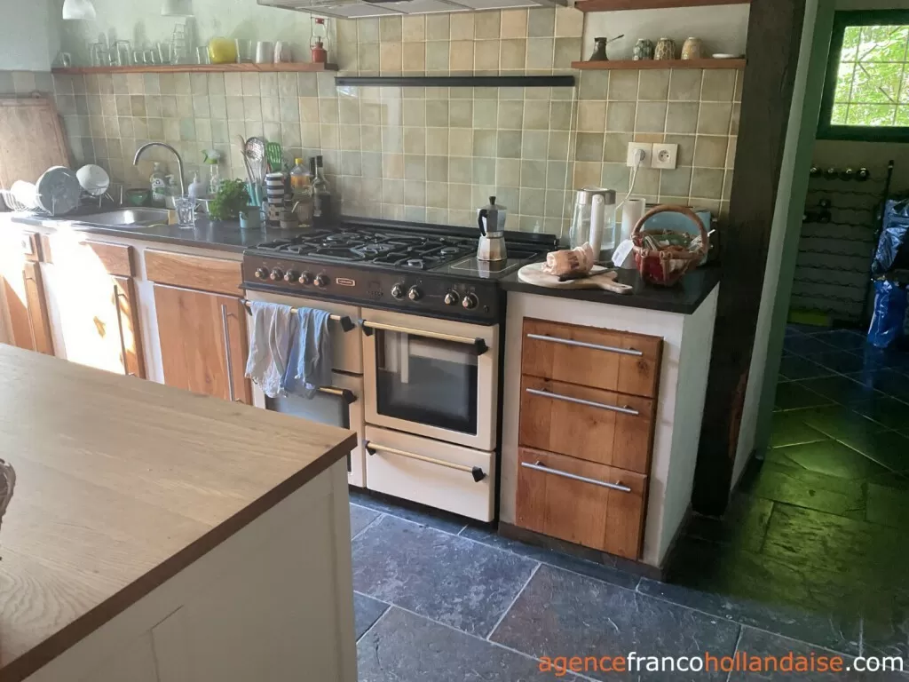 House for sale st pardoux corbier, limousin, Li993 Image - 7