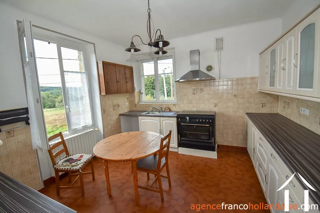 House for sale , Li995 Image - 3